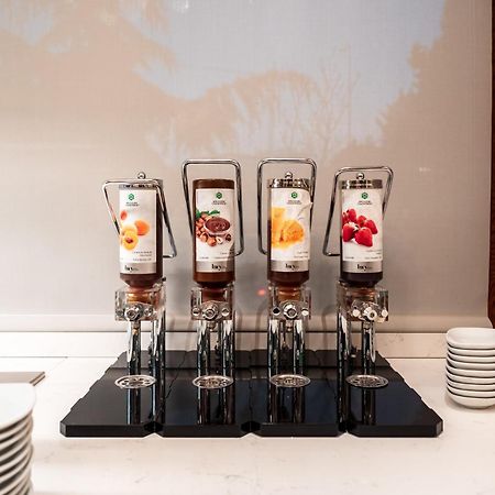 Hotel Oxford Mamaja Zewnętrze zdjęcie
