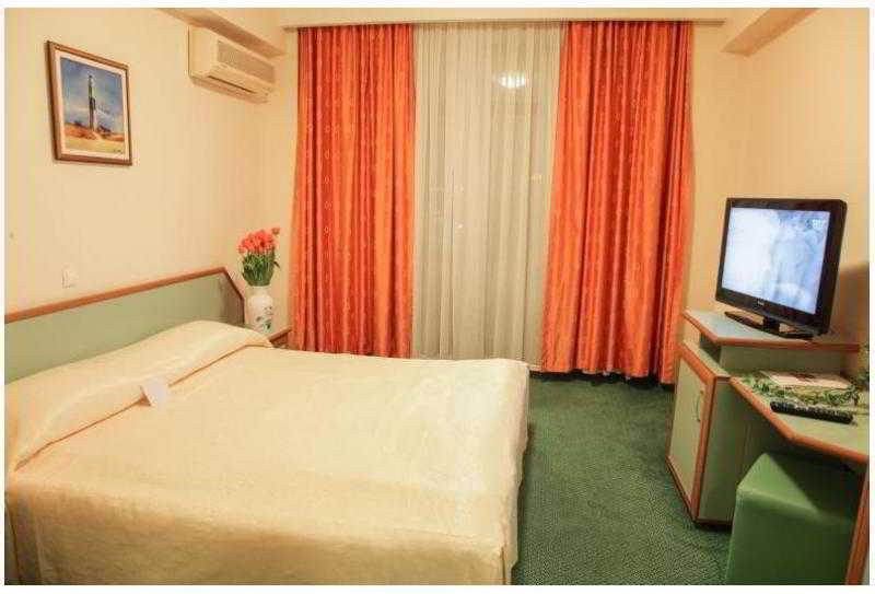 Hotel Oxford Mamaja Zewnętrze zdjęcie