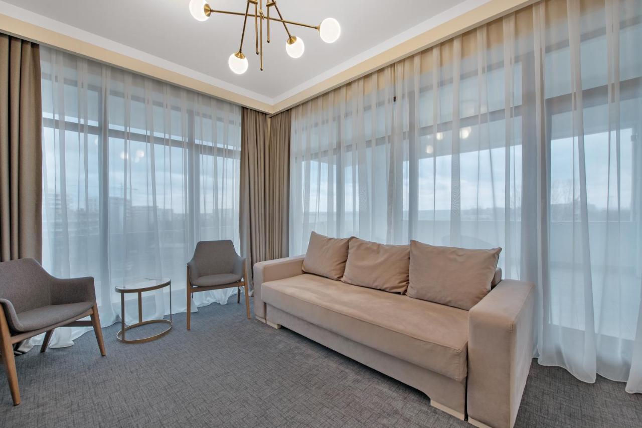 Hotel Oxford Mamaja Zewnętrze zdjęcie