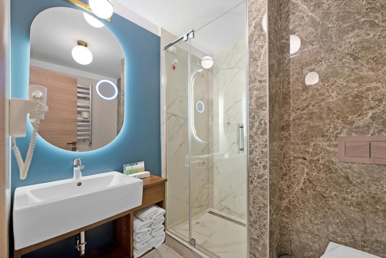 Hotel Oxford Mamaja Zewnętrze zdjęcie