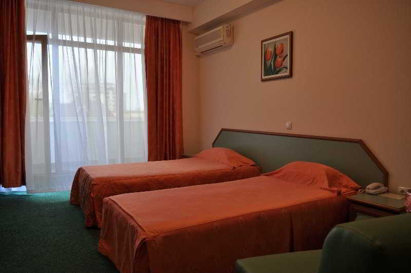 Hotel Oxford Mamaja Zewnętrze zdjęcie
